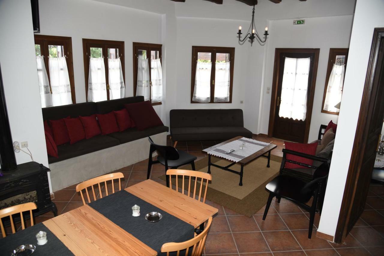 Miléai Karpofora Traditional Guesthouse מראה חיצוני תמונה