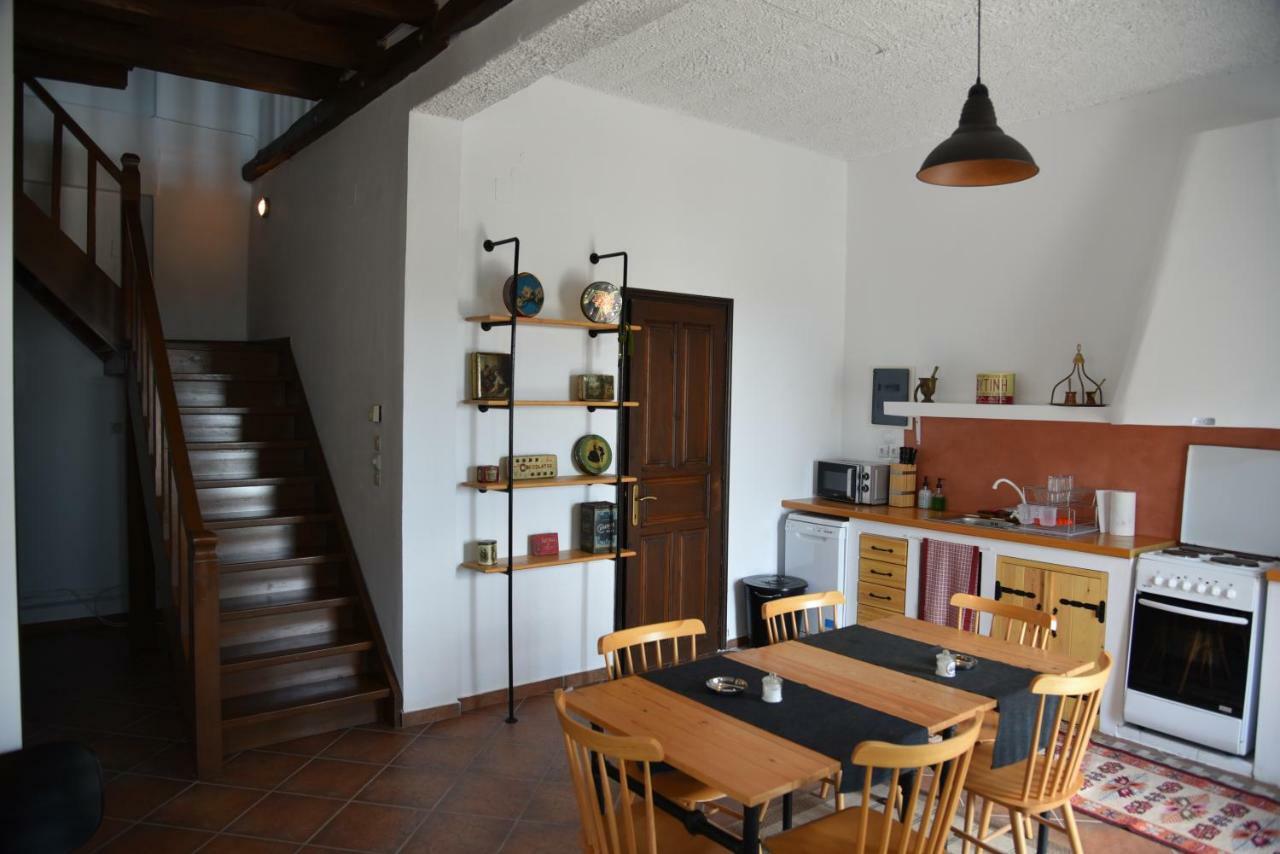 Miléai Karpofora Traditional Guesthouse מראה חיצוני תמונה
