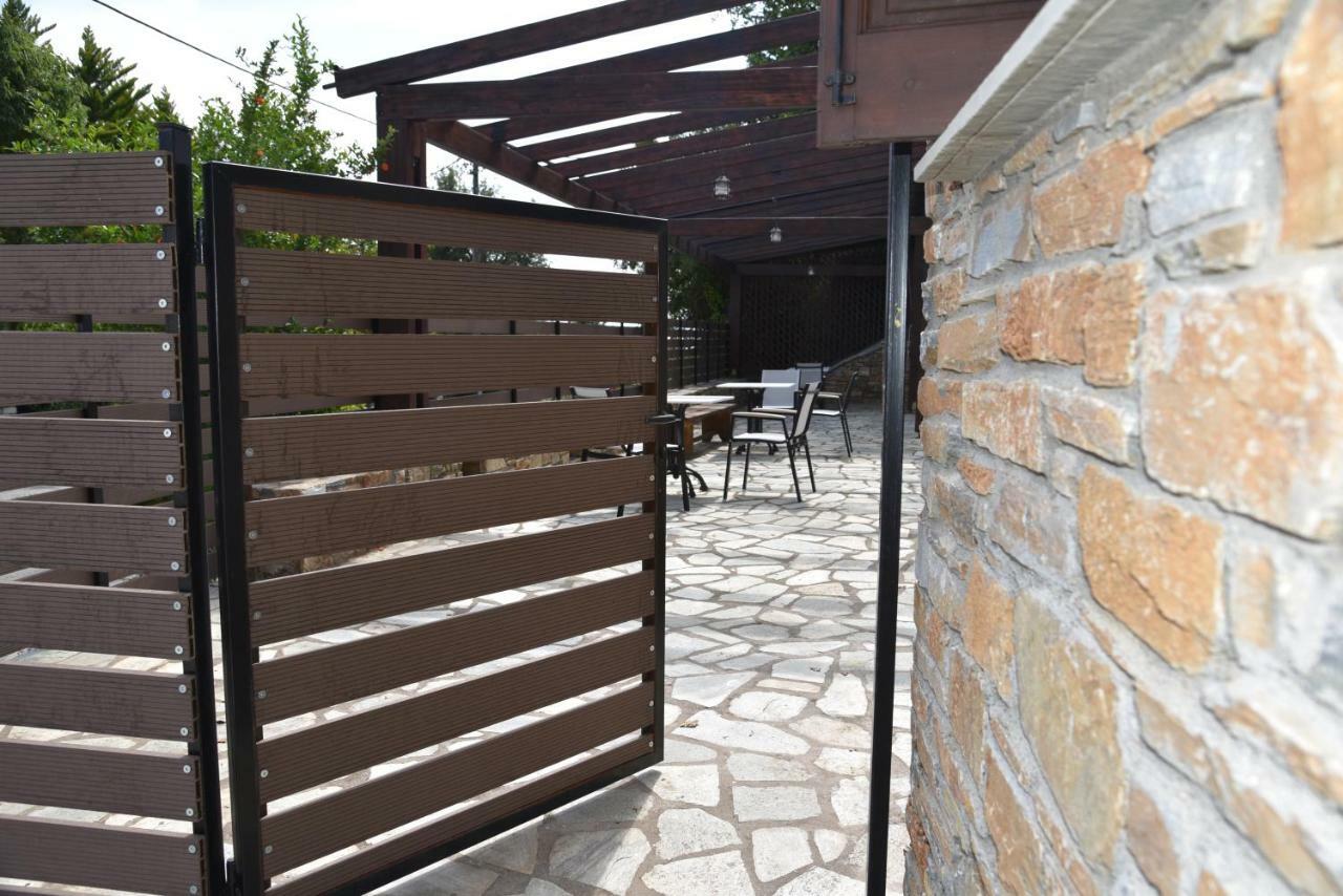 Miléai Karpofora Traditional Guesthouse מראה חיצוני תמונה